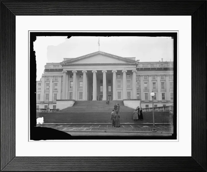 Framed Print : Treasury Building, between 1910 and 1917. Creator: Harris & Ewing. Treasury Building, between 1910 and 1917. Creator: Harris & Ewing Framed Print : Treasury Building, between 1910 and 1917. Creator: Harris & Ewing. Treasury Building, between 1910 and 1917. Creator: Harris & Ewing