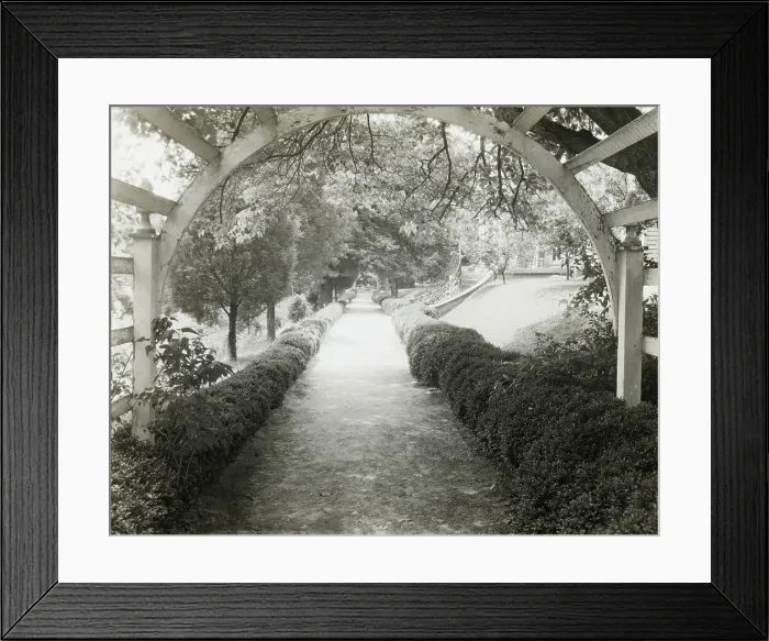 Framed Print : Belmont, Gari Melchers house, 224 Washington Street, Fredericksburg, Virginia, c1927 - 1929. Creator: Frances Benjamin Johnston. Belmont, Gari Melchers house, 224 Washington Street, Fredericksburg, Virginia, c1927 - 1929 Framed Print : Belmont, Gari Melchers house, 224 Washington Street, Fredericksburg, Virginia, c1927 - 1929. Creator: Frances Benjamin Johnston. Belmont, Gari Melchers house, 224 Washington Street, Fredericksburg, Virginia, c1927 - 1929