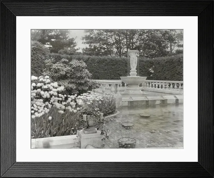 Framed Print : Ormston, John Edward Aldred house, East Beach Drive, Glen Cove, New York, 1924. Creator: Frances Benjamin Johnston. Ormston, John Edward Aldred house, East Beach Drive, Glen Cove, New York, 1924. Creator: Frances Benjamin Johnston Framed Print : Ormston, John Edward Aldred house, East Beach Drive, Glen Cove, New York, 1924. Creator: Frances Benjamin Johnston. Ormston, John Edward Aldred house, East Beach Drive, Glen Cove, New York, 1924. Creator: Frances Benjamin Johnston