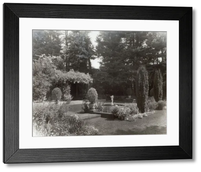 Framed Print : Myron Hunt house, 200 North Grand Avenue, Pasadena, California, 1917. Creator: Frances Benjamin Johnston Framed Print : Myron Hunt house, 200 North Grand Avenue, Pasadena, California, 1917. Creator: Frances Benjamin Johnston