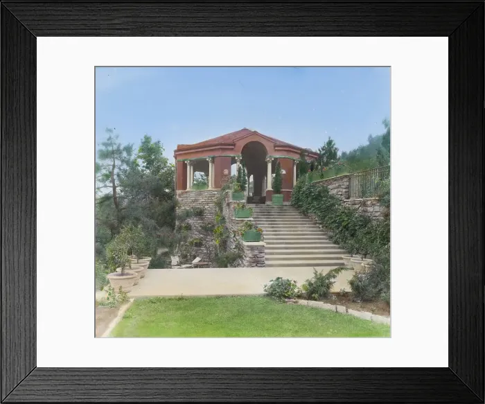 Framed Print : Rock Rose, Edward K. Rowland house, 200 Pine Tree Road, Radnor, Pennsylvania, 1920. Creator: Frances Benjamin Johnston. Rock Rose, Edward K. Rowland house, 200 Pine Tree Road, Radnor, Pennsylvania, 1920 Framed Print : Rock Rose, Edward K. Rowland house, 200 Pine Tree Road, Radnor, Pennsylvania, 1920. Creator: Frances Benjamin Johnston. Rock Rose, Edward K. Rowland house, 200 Pine Tree Road, Radnor, Pennsylvania, 1920