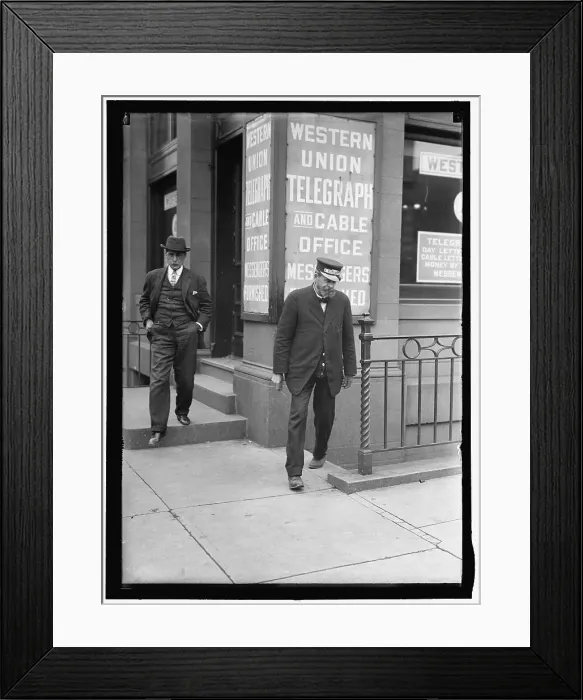 Framed Print : Western Union Office, between 1913 and 1917. Creator: Harris & Ewing. Western Union Office, between 1913 and 1917. Creator: Harris & Ewing Framed Print : Western Union Office, between 1913 and 1917. Creator: Harris & Ewing. Western Union Office, between 1913 and 1917. Creator: Harris & Ewing