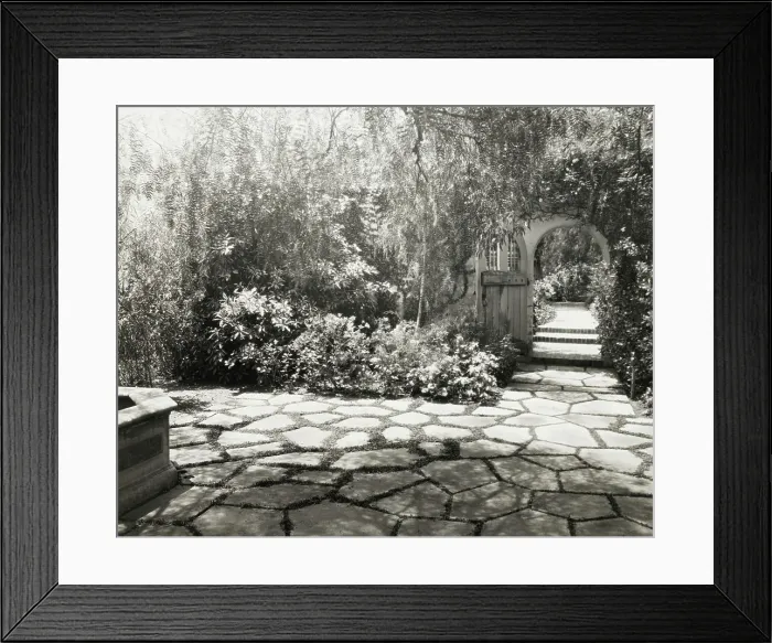 Framed Print : Wellington Stanley Morse house, 450 South San Rafael Avenue, Pasadena, California, 1917. Creator: Frances Benjamin Johnston Framed Print : Wellington Stanley Morse house, 450 South San Rafael Avenue, Pasadena, California, 1917. Creator: Frances Benjamin Johnston