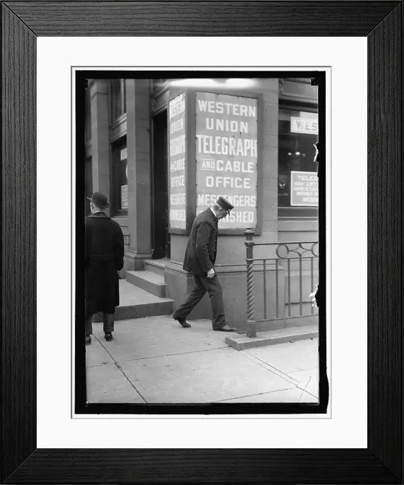 Framed Print : Western Union Office, between 1913 and 1917. Creator: Harris & Ewing. Western Union Office, between 1913 and 1917. Creator: Harris & Ewing Framed Print : Western Union Office, between 1913 and 1917. Creator: Harris & Ewing. Western Union Office, between 1913 and 1917. Creator: Harris & Ewing