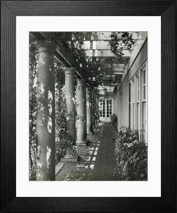 Framed Print : Indian Ridge, Dr. Francis Bishop Harrington house, 166 Argilla Road, Ipswich, Massachusetts, 1926. Creator: Frances Benjamin Johnston. Indian Ridge, Dr. Francis Bishop Harrington house, 166 Argilla Road, Ipswich, Massachusetts, 1926 Framed Print : Indian Ridge, Dr. Francis Bishop Harrington house, 166 Argilla Road, Ipswich, Massachusetts, 1926. Creator: Frances Benjamin Johnston. Indian Ridge, Dr. Francis Bishop Harrington house, 166 Argilla Road, Ipswich, Massachusetts, 1926