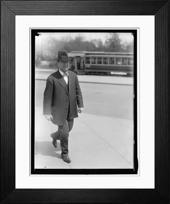 Framed Print : William E. Borah, between 1913 and 1917. Creator: Harris & Ewing. William E. Borah, between 1913 and 1917. Creator: Harris & Ewing Framed Print : William E. Borah, between 1913 and 1917. Creator: Harris & Ewing. William E. Borah, between 1913 and 1917. Creator: Harris & Ewing