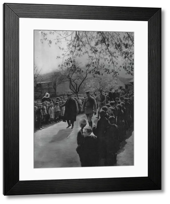 Framed Print : Printemps d'Alsace; les ecoliers d'un village ranges sur le passage du President de la.... 1916. Creator: Unknown Framed Print : Printemps d'Alsace; les ecoliers d'un village ranges sur le passage du President de la.... 1916. Creator: Unknown