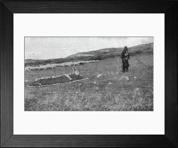 Framed Print : La guerre aerienne en Macedoine Grecque : un avion ennemi Descendu dans le lac amatovo... 1916. Creator: Unknown. La guerre aerienne en Macedoine Grecque : un avion ennemi Descendu dans le lac amatovo... 1916. Creator: Unknown Framed Print : La guerre aerienne en Macedoine Grecque : un avion ennemi Descendu dans le lac amatovo... 1916. Creator: Unknown. La guerre aerienne en Macedoine Grecque : un avion ennemi Descendu dans le lac amatovo... 1916. Creator: Unknown