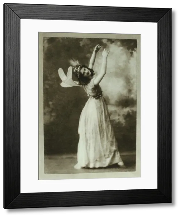 Framed Print : Isadora Duncan as the first fairy in A Midsummer night's Dream, 1896. Creator: Anonymous Framed Print : Isadora Duncan as the first fairy in A Midsummer night's Dream, 1896. Creator: Anonymous