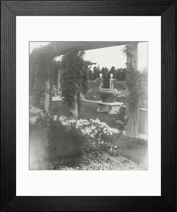 Framed Print : Beacon Hill House, Arthur Curtiss James house, Beacon Hill Road, Newport, Rhode Island, 1917. Creator: Frances Benjamin Johnston. Beacon Hill House, Arthur Curtiss James house, Beacon Hill Road, Newport, Rhode Island, 1917 Framed Print : Beacon Hill House, Arthur Curtiss James house, Beacon Hill Road, Newport, Rhode Island, 1917. Creator: Frances Benjamin Johnston. Beacon Hill House, Arthur Curtiss James house, Beacon Hill Road, Newport, Rhode Island, 1917