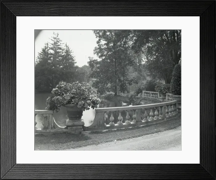 Framed Print : Thornedale, Oakleigh Thorne house, Millbrook, New York, 1919. Creator: Frances Benjamin Johnston. Thornedale, Oakleigh Thorne house, Millbrook, New York, 1919. Creator: Frances Benjamin Johnston Framed Print : Thornedale, Oakleigh Thorne house, Millbrook, New York, 1919. Creator: Frances Benjamin Johnston. Thornedale, Oakleigh Thorne house, Millbrook, New York, 1919. Creator: Frances Benjamin Johnston