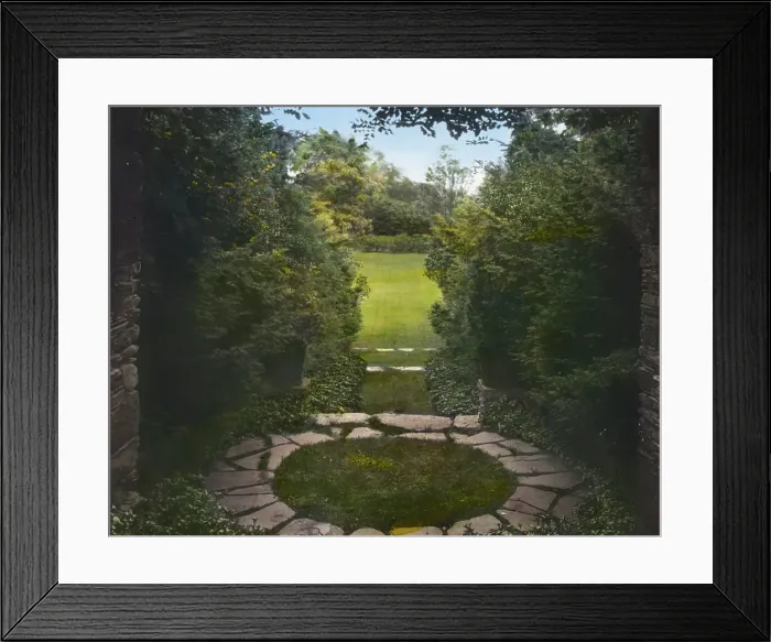 Framed Print : Hammersmith Farm, Hugh Dudley Auchincloss house, Harrison Avenue, Newport, Rhode Island, 1917. Creator: Frances Benjamin Johnston. Hammersmith Farm, Hugh Dudley Auchincloss house, Harrison Avenue, Newport, Rhode Island, 1917 Framed Print : Hammersmith Farm, Hugh Dudley Auchincloss house, Harrison Avenue, Newport, Rhode Island, 1917. Creator: Frances Benjamin Johnston. Hammersmith Farm, Hugh Dudley Auchincloss house, Harrison Avenue, Newport, Rhode Island, 1917