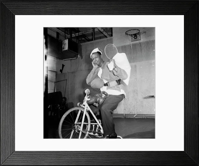 Framed Print : Portrait of Nat King Cole, New York, N.Y.(?), 1938. Creator: William Paul Gottlieb Framed Print : Portrait of Nat King Cole, New York, N.Y.(?), 1938. Creator: William Paul Gottlieb