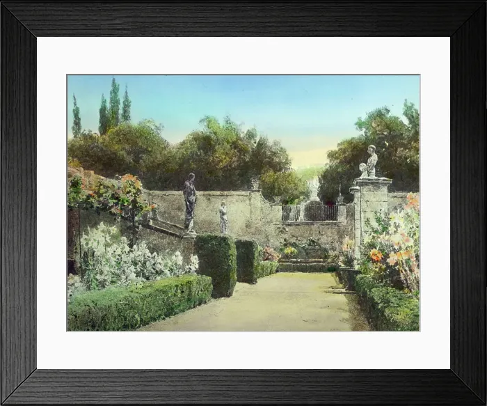 Framed Print : Reproduction of illustration showing a garden with statues, between 1915 and 1925. Creator: Frances Benjamin Johnston Framed Print : Reproduction of illustration showing a garden with statues, between 1915 and 1925. Creator: Frances Benjamin Johnston