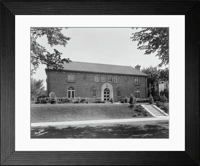 Framed Print : Large, brick residence at 4050 Mt. View Blvd. Denver, Colorado, designed by... c1903 - 1923. Creator: Roy C. Hyskell Framed Print : Large, brick residence at 4050 Mt. View Blvd. Denver, Colorado, designed by... c1903 - 1923. Creator: Roy C. Hyskell