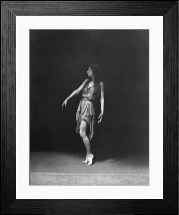 Framed Print : La Tour, Miss, 1919 June 25. Creator: Arnold Genthe