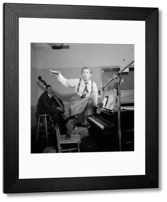 Framed Print : Portrait of Harry Gibson, Diamond studio, New York, N.Y.(?), ca. Apr. 1947. Creator: William Paul Gottlieb Framed Print : Portrait of Harry Gibson, Diamond studio, New York, N.Y.(?), ca. Apr. 1947. Creator: William Paul Gottlieb