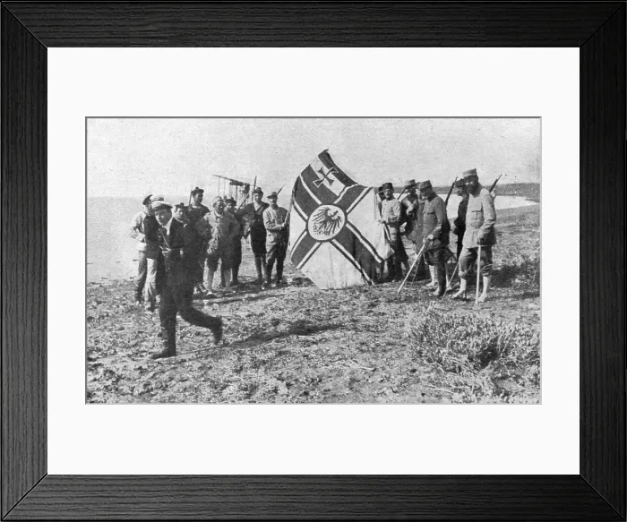 Framed Print : Trois Zeppelins detruits en trois jours. Le LZ85'; Le pavillon du zeppelin LZ85... 1916. Creator: Unknown. Trois Zeppelins detruits en trois jours. Le LZ85'; Le pavillon du zeppelin LZ85... 1916. Creator: Unknown Framed Print : Trois Zeppelins detruits en trois jours. Le LZ85'; Le pavillon du zeppelin LZ85... 1916. Creator: Unknown. Trois Zeppelins detruits en trois jours. Le LZ85'; Le pavillon du zeppelin LZ85... 1916. Creator: Unknown