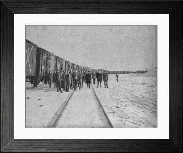 Framed Print : Le Periple des Russes : De Moscou a Marseille par la Siberie, les Mers de Chine et des... 1916. Creator: Unknown Framed Print : Le Periple des Russes : De Moscou a Marseille par la Siberie, les Mers de Chine et des... 1916. Creator: Unknown