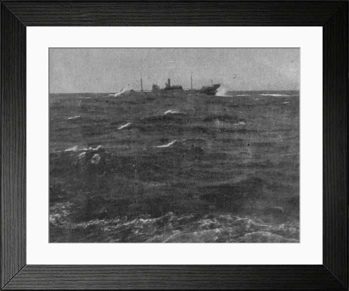 Framed Print : Le Periple des Russes : De Moscou a Marseille par la Siberie, les Mers de Chine et des... 1916. Creator: Unknown Framed Print : Le Periple des Russes : De Moscou a Marseille par la Siberie, les Mers de Chine et des... 1916. Creator: Unknown