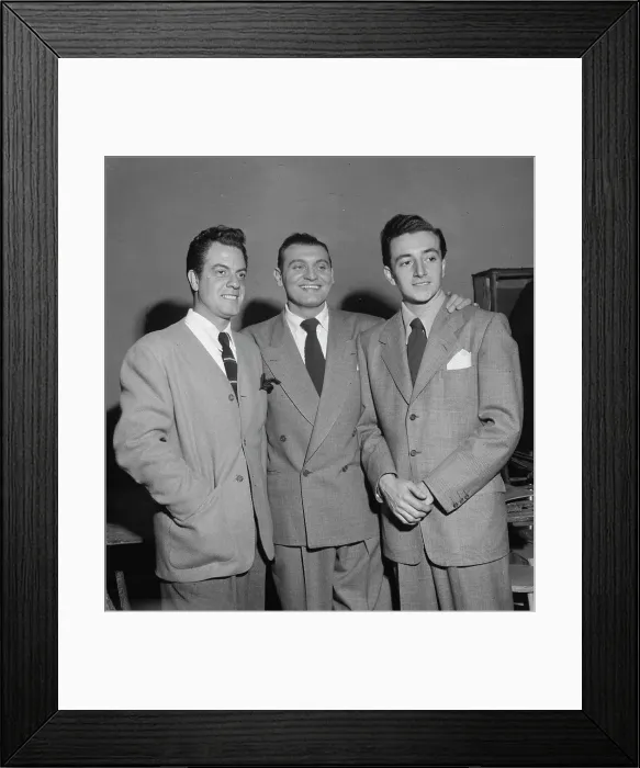 Framed Print : Portrait of Frankie Laine and Vic Damone, New York, N.Y. 1946. Creator: William Paul Gottlieb Framed Print : Portrait of Frankie Laine and Vic Damone, New York, N.Y. 1946. Creator: William Paul Gottlieb