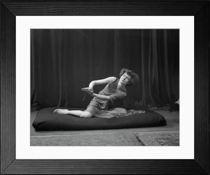 Framed Print : Refrani, 1918 Creator: Arnold Genthe Framed Print : Refrani, 1918 Creator: Arnold Genthe