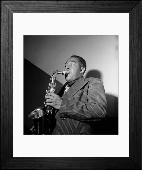 Framed Print : Portrait of Charlie Parker, Carnegie Hall, New York, N.Y. ca. 1947. Creator: William Paul Gottlieb Framed Print : Portrait of Charlie Parker, Carnegie Hall, New York, N.Y. ca. 1947. Creator: William Paul Gottlieb