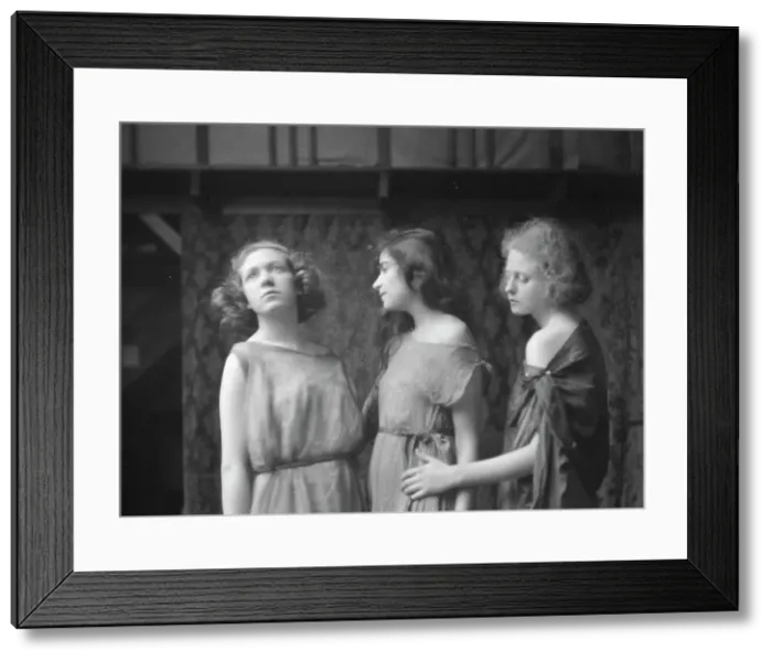 Framed Print : Wanger, Beatrice, Miss, and other dancers, between 1912 and 1920. Creator: Arnold Genthe Framed Print : Wanger, Beatrice, Miss, and other dancers, between 1912 and 1920. Creator: Arnold Genthe