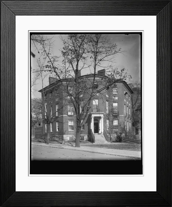 Framed Print : Octagon House, between 1910 and 1920. Creator: Harris & Ewing. Octagon House, between 1910 and 1920. Creator: Harris & Ewing Framed Print : Octagon House, between 1910 and 1920. Creator: Harris & Ewing. Octagon House, between 1910 and 1920. Creator: Harris & Ewing