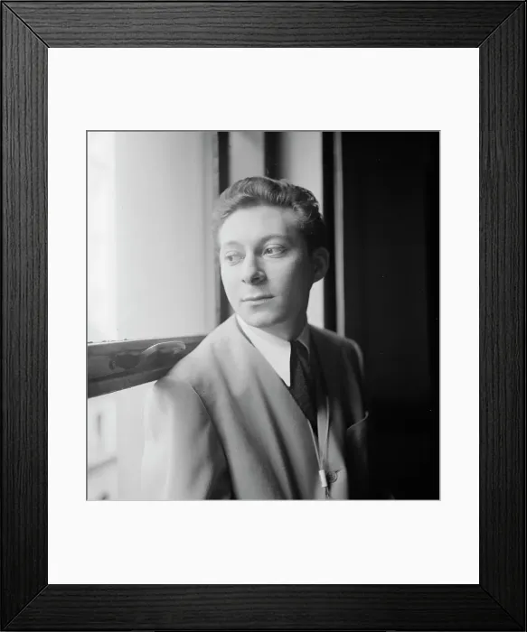 Framed Print : Portrait of Frank Socolow, New York, N.Y. ca. June 1947. Creator: William Paul Gottlieb Framed Print : Portrait of Frank Socolow, New York, N.Y. ca. June 1947. Creator: William Paul Gottlieb