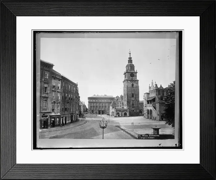 Framed Print : Wieza Ratuszowa, between 1910 and 1920. Creator: Harris & Ewing. Wieza Ratuszowa, between 1910 and 1920. Creator: Harris & Ewing Framed Print : Wieza Ratuszowa, between 1910 and 1920. Creator: Harris & Ewing. Wieza Ratuszowa, between 1910 and 1920. Creator: Harris & Ewing