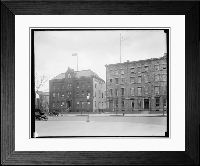 Framed Print : Building, B St. SE, between 1910 and 1920. Creator: Harris & Ewing. Building, B St. SE, between 1910 and 1920. Creator: Harris & Ewing Framed Print : Building, B St. SE, between 1910 and 1920. Creator: Harris & Ewing. Building, B St. SE, between 1910 and 1920. Creator: Harris & Ewing