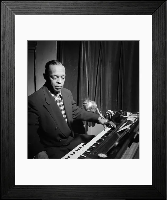 Framed Print : Portrait of Garland Wilson, New York, N.Y.(?), 1938. Creator: William Paul Gottlieb Framed Print : Portrait of Garland Wilson, New York, N.Y.(?), 1938. Creator: William Paul Gottlieb
