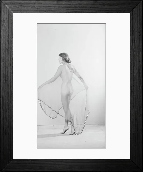 Framed Print : Braggiotti, Francesca, Miss, 1927 Creator: Arnold Genthe Framed Print : Braggiotti, Francesca, Miss, 1927 Creator: Arnold Genthe