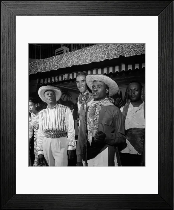Framed Print : Portrait of unidentified woman, Wilmoth...Renaissance Ballroom, New York, N.Y. ca. July, 1947. Creator: William Paul Gottlieb Framed Print : Portrait of unidentified woman, Wilmoth...Renaissance Ballroom, New York, N.Y. ca. July, 1947. Creator: William Paul Gottlieb