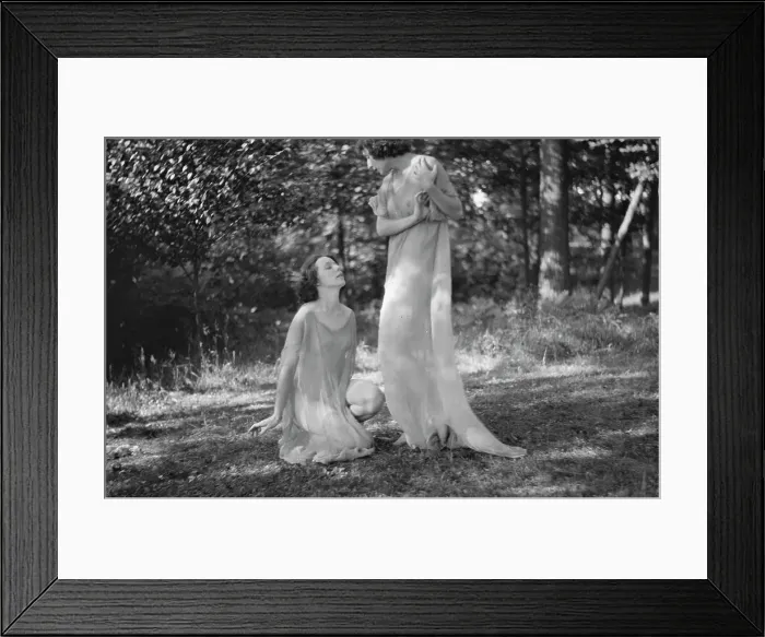 Framed Print : Desha and Leah dancing in Port Washington, 1921 Aug. 21. Creator: Arnold Genthe Framed Print : Desha and Leah dancing in Port Washington, 1921 Aug. 21. Creator: Arnold Genthe