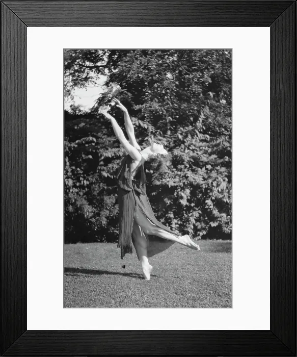 Framed Print : Desha dancing in Port Washington, 1921 Aug. 21. Creator: Arnold Genthe Framed Print : Desha dancing in Port Washington, 1921 Aug. 21. Creator: Arnold Genthe