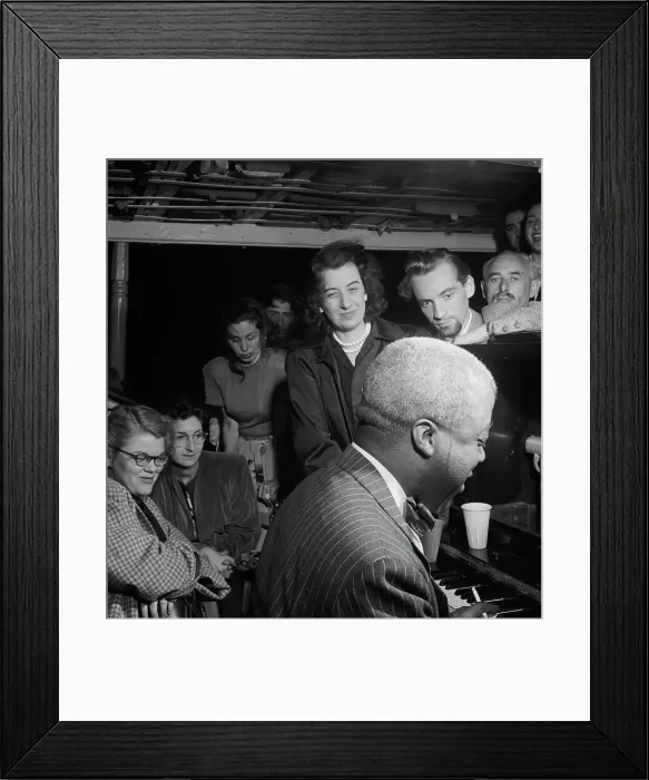 Framed Print : Riverboat on the Hudson, N.Y. ca. July 1947. Creator: William Paul Gottlieb Framed Print : Riverboat on the Hudson, N.Y. ca. July 1947. Creator: William Paul Gottlieb