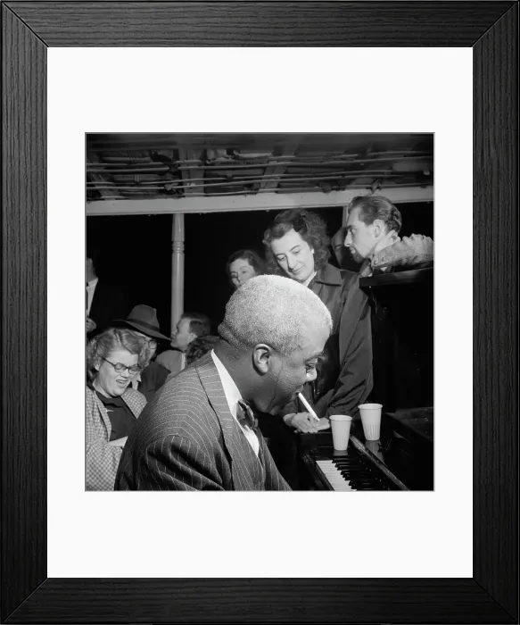 Framed Print : Riverboat on the Hudson, N.Y. ca. July 1947. Creator: William Paul Gottlieb Framed Print : Riverboat on the Hudson, N.Y. ca. July 1947. Creator: William Paul Gottlieb