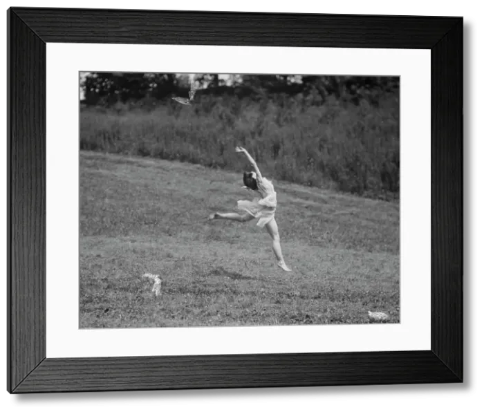 Framed Print : Desha, 1921 July 30. Creator: Arnold Genthe Framed Print : Desha, 1921 July 30. Creator: Arnold Genthe