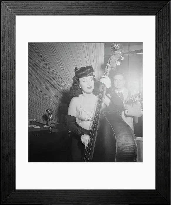 Framed Print : Portrait of Vivien Garry and Arv(in) Charles Garrison, Dixon's, New York, N.Y. ca. May 1947. Creator: William Paul Gottlieb Framed Print : Portrait of Vivien Garry and Arv(in) Charles Garrison, Dixon's, New York, N.Y. ca. May 1947. Creator: William Paul Gottlieb