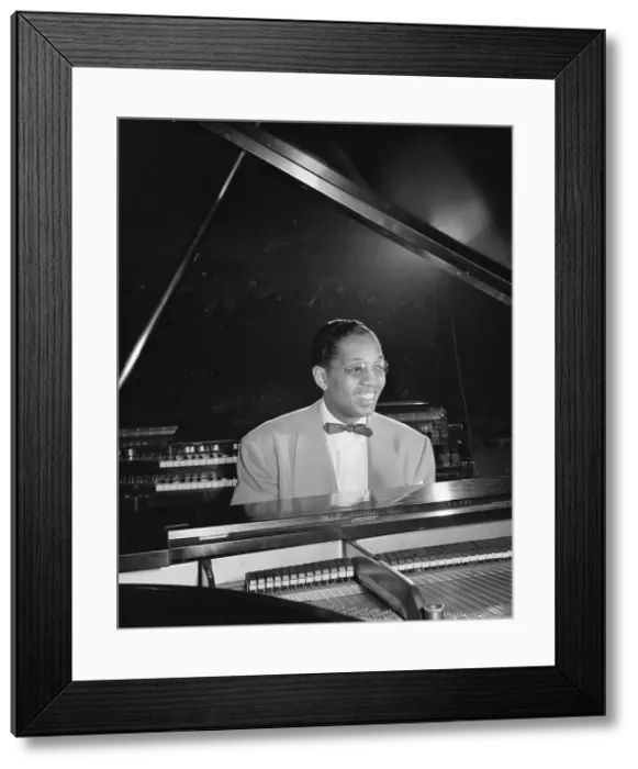 Framed Print : Portrait of Billy Taylor, New York, N.Y. ca. 1947. Creator: William Paul Gottlieb Framed Print : Portrait of Billy Taylor, New York, N.Y. ca. 1947. Creator: William Paul Gottlieb