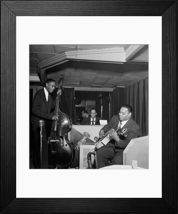 Framed Print : Portrait of Billy Taylor, Zutty Singleton, and Leonard Ware, New York, N.Y.(?), 1938. Creator: William Paul Gottlieb Framed Print : Portrait of Billy Taylor, Zutty Singleton, and Leonard Ware, New York, N.Y.(?), 1938. Creator: William Paul Gottlieb