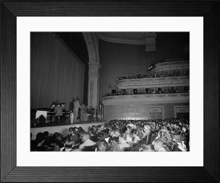 Framed Print : Portrait of Dizzy Gillespie and Charlie Parker, Carnegie Hall, New York, N.Y. ca. Oct. 1947. Creator: William Paul Gottlieb Framed Print : Portrait of Dizzy Gillespie and Charlie Parker, Carnegie Hall, New York, N.Y. ca. Oct. 1947. Creator: William Paul Gottlieb