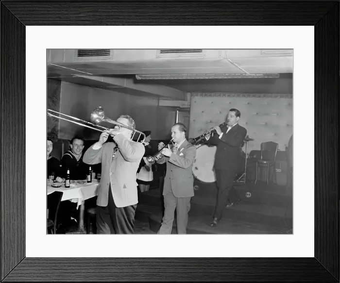 Framed Print : Portrait of George Brunis and Tony Parenti, Jimmy Ryan's (Club), New York, N.Y. ca. Aug. 1946. Creator: William Paul Gottlieb Framed Print : Portrait of George Brunis and Tony Parenti, Jimmy Ryan's (Club), New York, N.Y. ca. Aug. 1946. Creator: William Paul Gottlieb