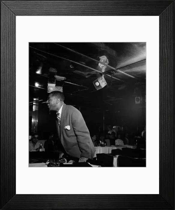 Framed Print : Portrait of Dizzy Gillespie, Downbeat, New York, N.Y. ca. Aug. 1947. Creator: William Paul Gottlieb Framed Print : Portrait of Dizzy Gillespie, Downbeat, New York, N.Y. ca. Aug. 1947. Creator: William Paul Gottlieb