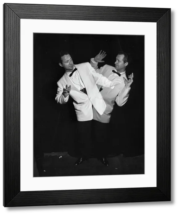 Framed Print : Portrait of King Guion, 1938. Creator: William Paul Gottlieb Framed Print : Portrait of King Guion, 1938. Creator: William Paul Gottlieb