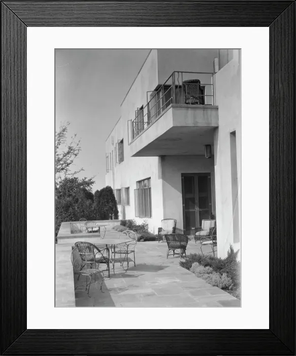 Framed Print : House at The Shallows, property of Lucien Hamilton Tyng, Southampton, Long Island, 1931 Aug. Creator: Arnold Genthe. House at The Shallows, property of Lucien Hamilton Tyng, Southampton, Long Island, 1931 Aug. Creator: Arnold Genthe Framed Print : House at The Shallows, property of Lucien Hamilton Tyng, Southampton, Long Island, 1931 Aug. Creator: Arnold Genthe. House at The Shallows, property of Lucien Hamilton Tyng, Southampton, Long Island, 1931 Aug. Creator: Arnold Genthe