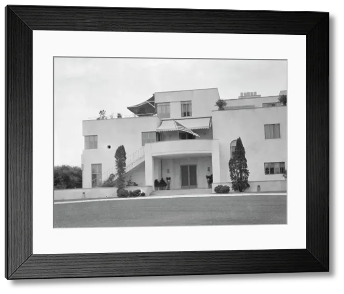 Framed Print : House at The Shallows, property of Lucien Hamilton Tyng, Southampton, Long Island, 1931 Aug. Creator: Arnold Genthe. House at The Shallows, property of Lucien Hamilton Tyng, Southampton, Long Island, 1931 Aug. Creator: Arnold Genthe Framed Print : House at The Shallows, property of Lucien Hamilton Tyng, Southampton, Long Island, 1931 Aug. Creator: Arnold Genthe. House at The Shallows, property of Lucien Hamilton Tyng, Southampton, Long Island, 1931 Aug. Creator: Arnold Genthe