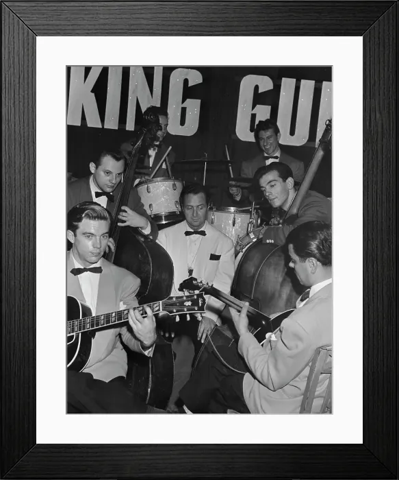 Framed Print : Portrait of King Guion, 1938. Creator: William Paul Gottlieb Framed Print : Portrait of King Guion, 1938. Creator: William Paul Gottlieb